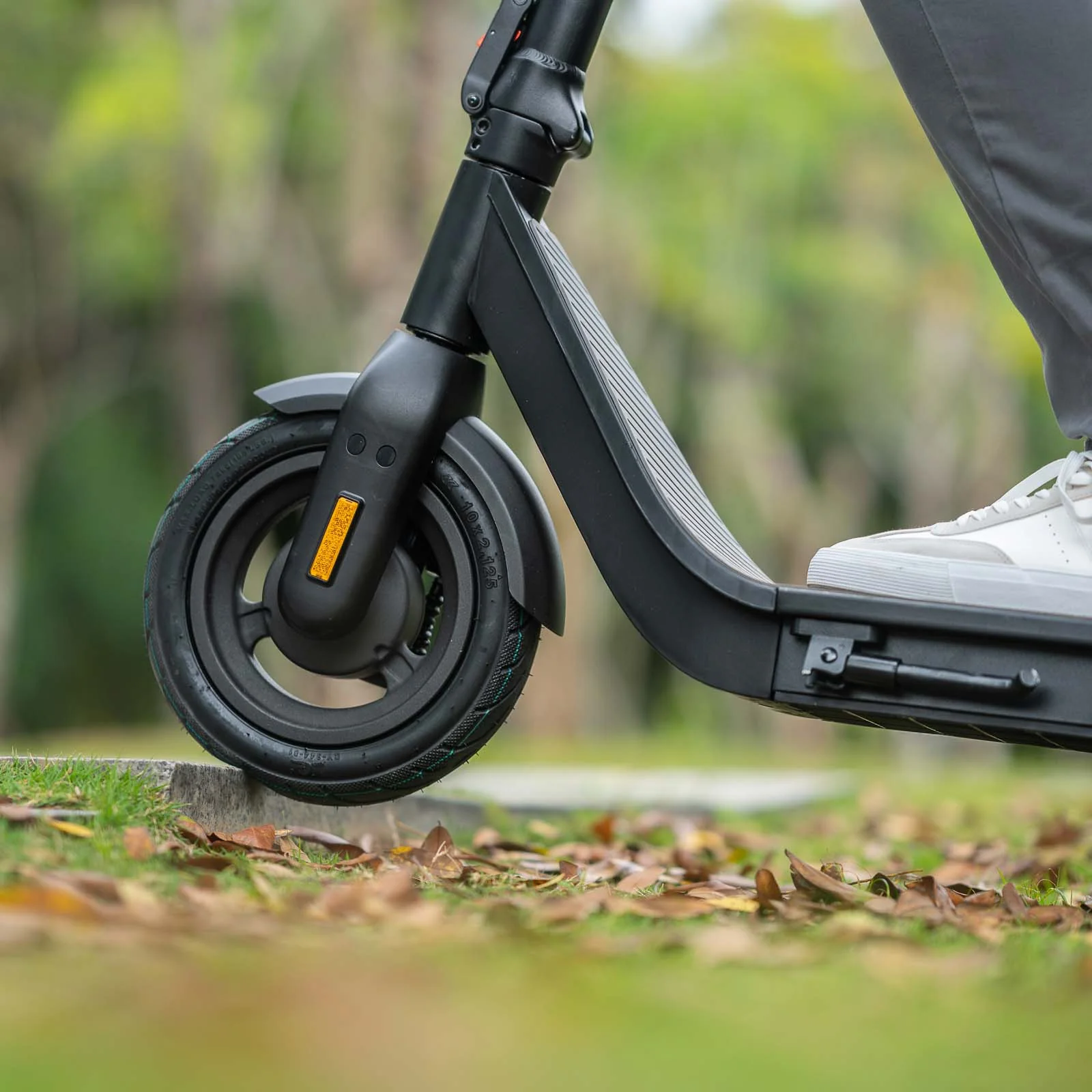 INMOTION | Electric Scooter | Air - Image 6