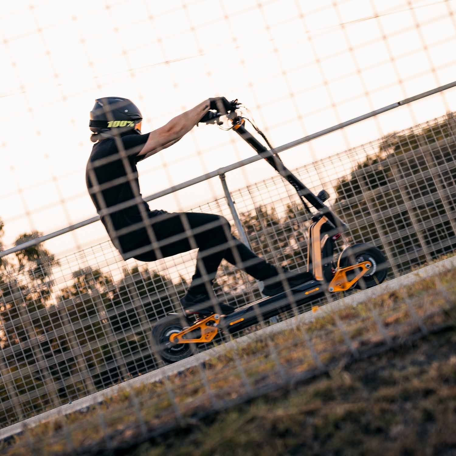 INMOTION | Electric Scooter | RS (Street Tyre) - Image 10