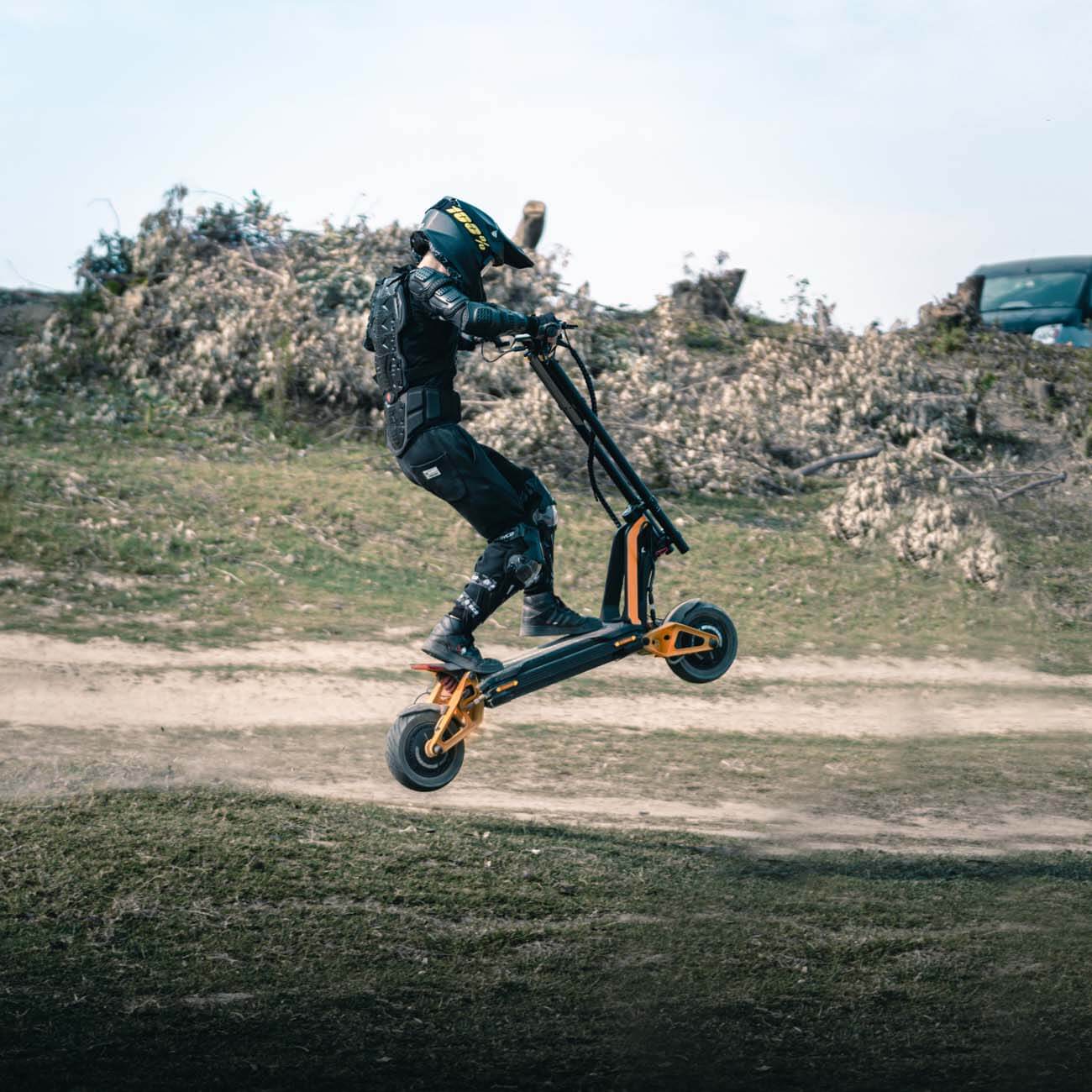 INMOTION | Electric Scooter | RS (Street Tyre) - Image 9