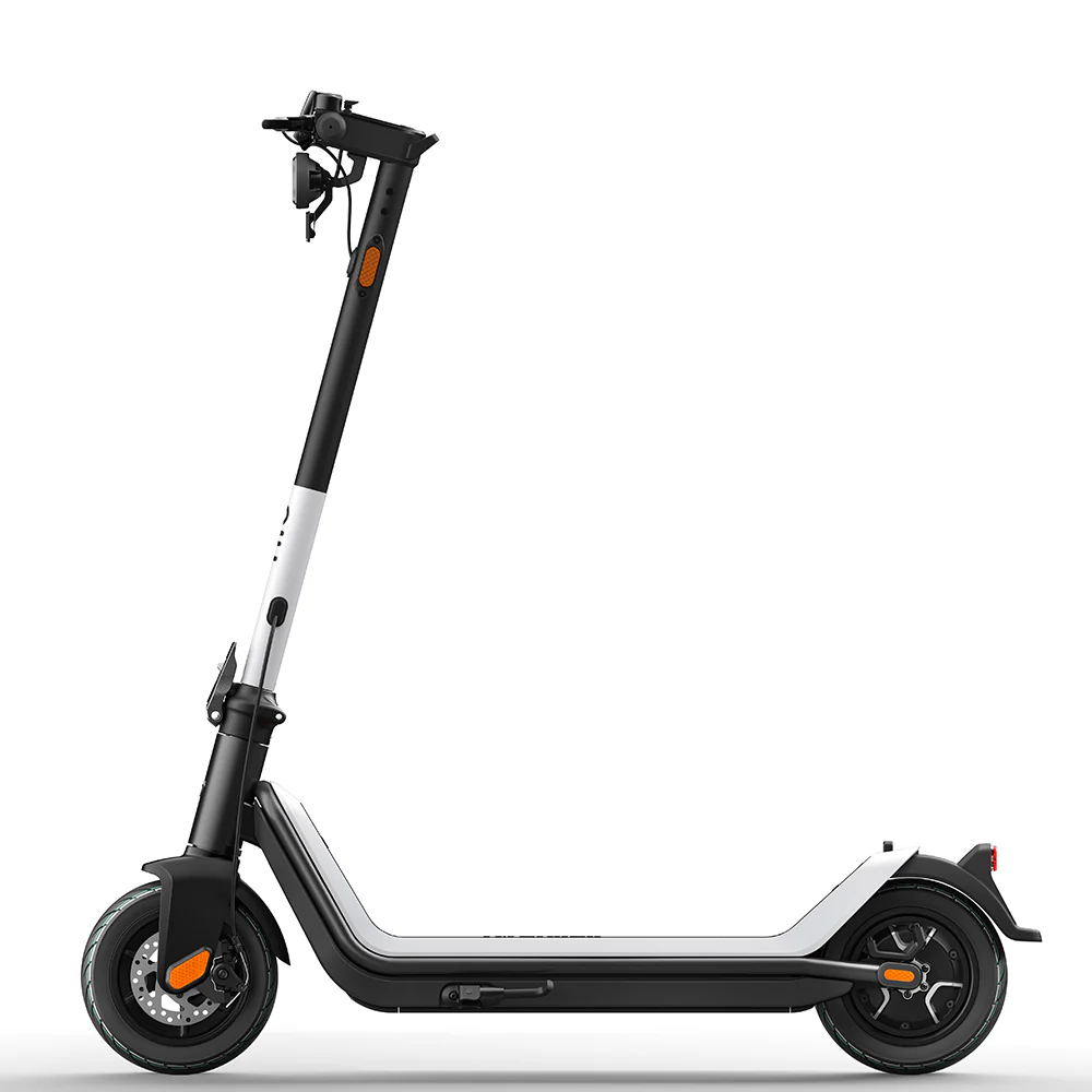 NIU | Electric Scooter | KQi3 Sport - Image 19
