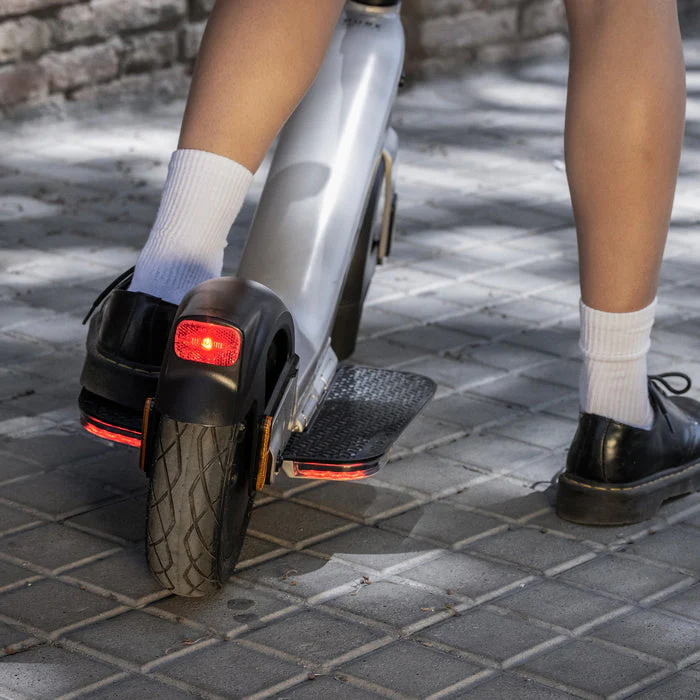 PURE | Electric Scooter | Pure Advance+ - Image 12
