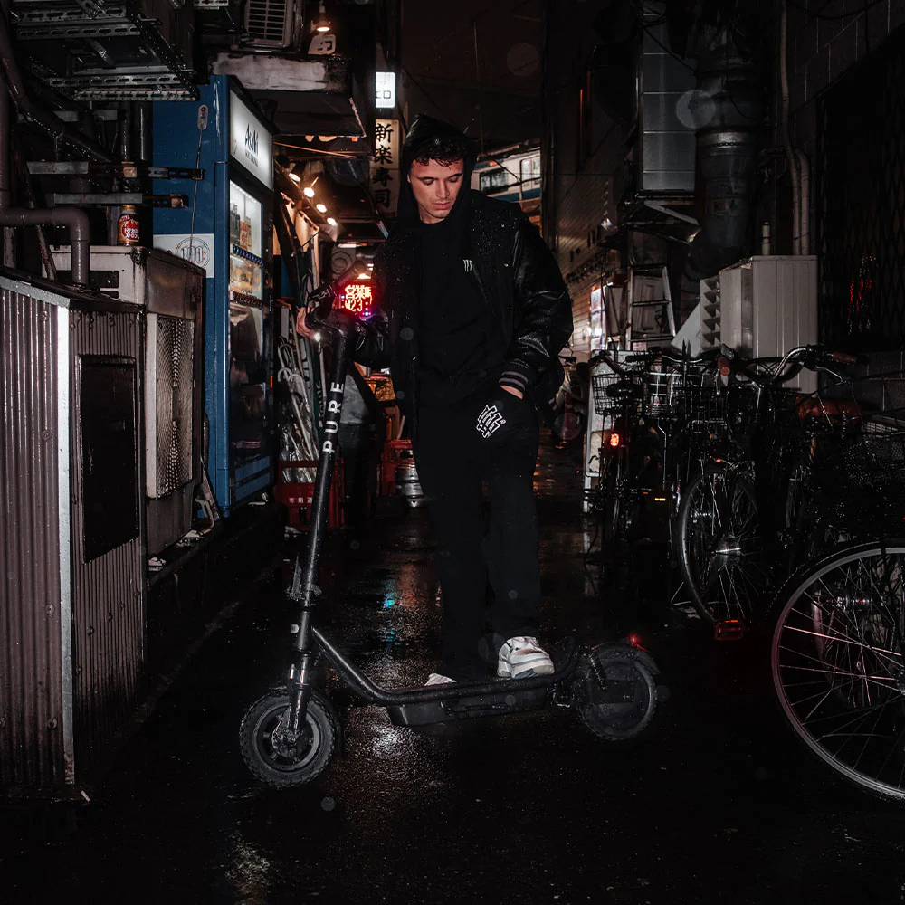 PURE | Electric Scooter | Pure Air 5 Pro+ Suspension - Image 25