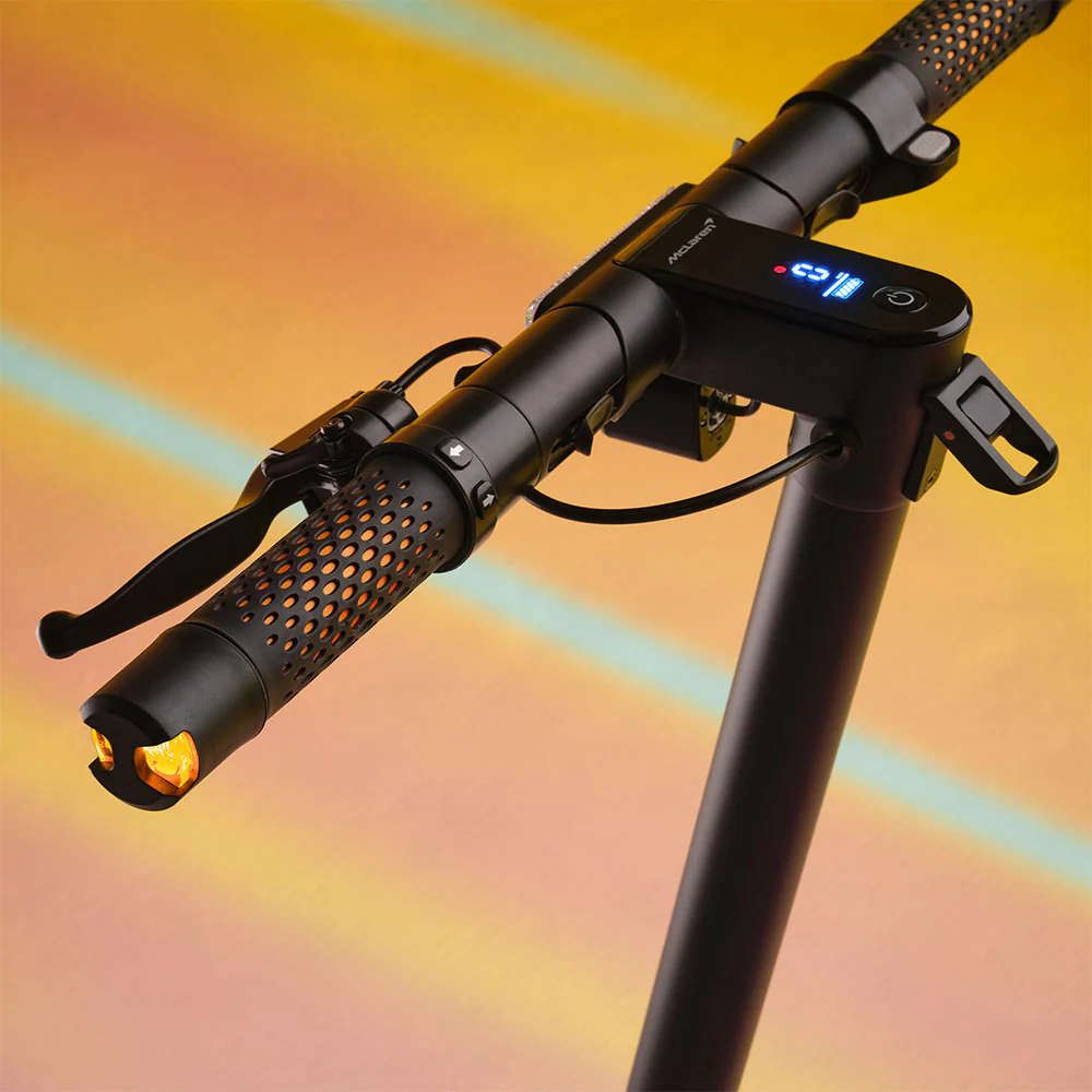 PURE | Electric Scooter | Pure x McLaren 2025 - Image 6